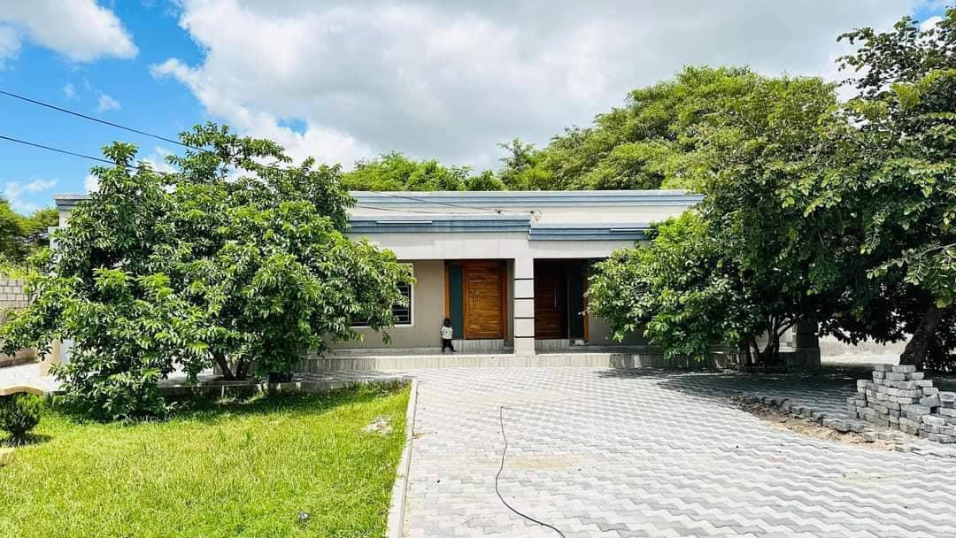 2 bedroomed flat for rent in Silverest