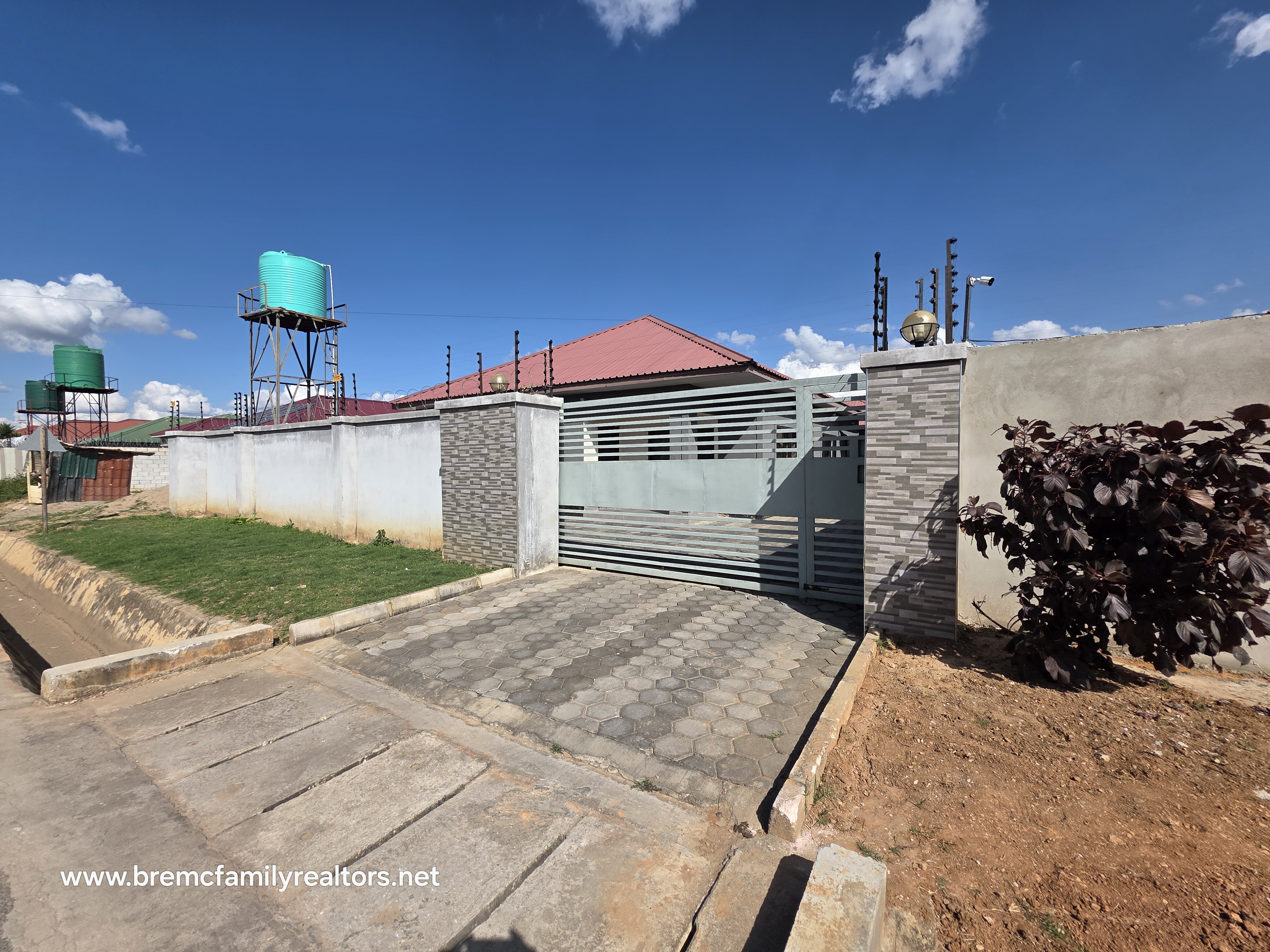 2x3 Bedroomed flats for sale in salama park