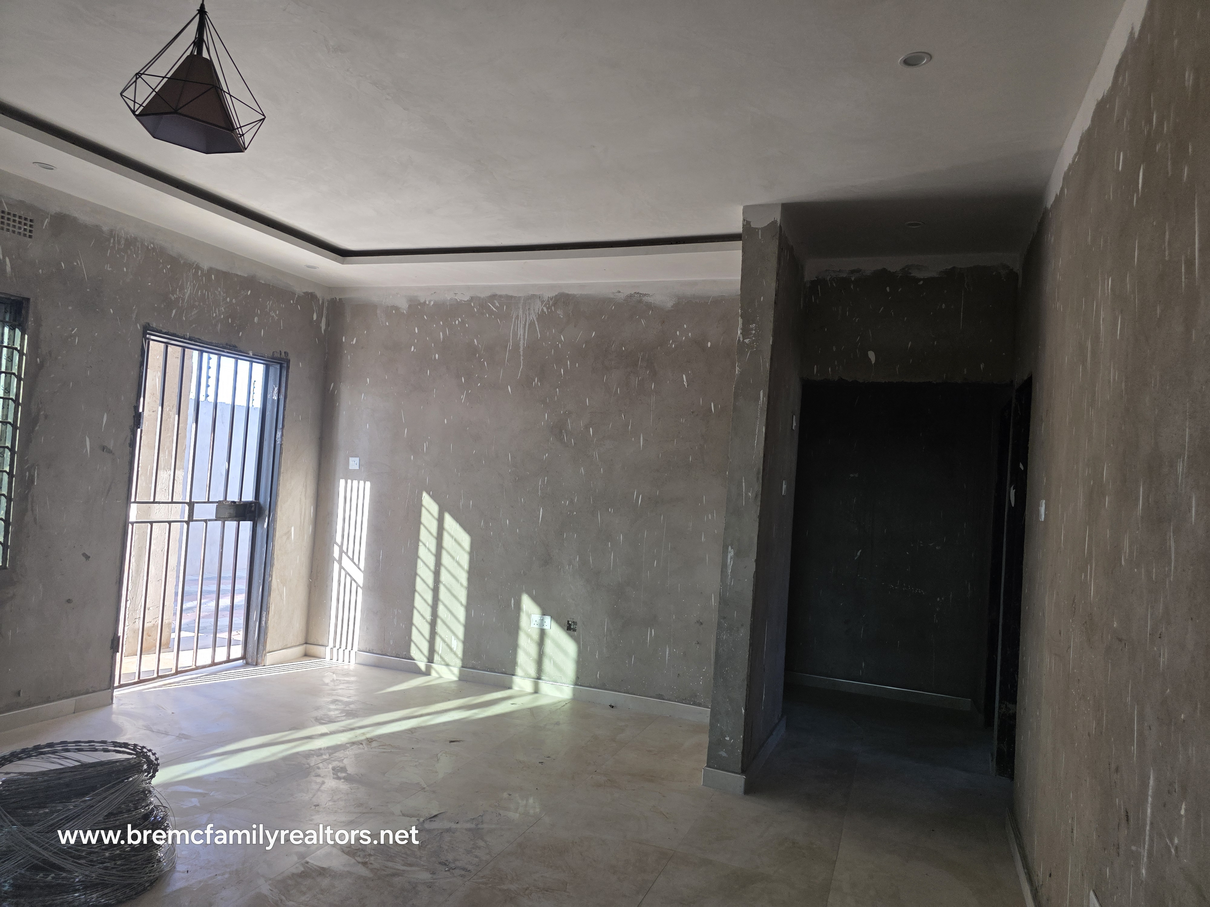 2&3 bedroomed flats for rent in lilayi photo 4